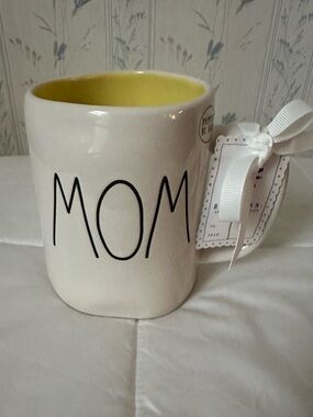 Rae Dunn MOM Ceramic Mug with Yellow Interior